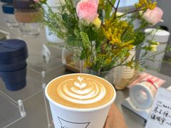 澳式白咖啡-Manner Coffee(IFS一楼店)