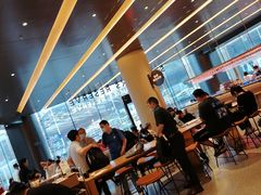 -星巴克臻选(上海合生汇1F店)