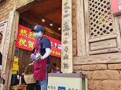 -阿婆情腊排骨火锅(金虹路店)