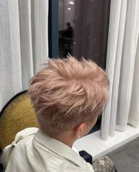 -丝语萱形象