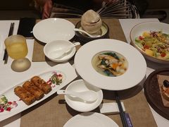 -若蘭慈·无国界素食料理(欢乐海岸店)