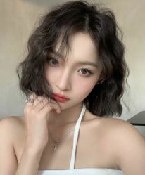 -苑苑发型设计