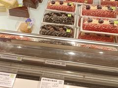 -奈雪的茶(湖滨银泰in77C区PRO店)