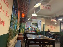-渝井巷重庆老火锅(沈阳吉祥店)