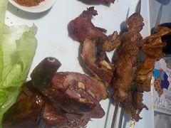 -小河公主秘制烤羊腿(小绿谷店)