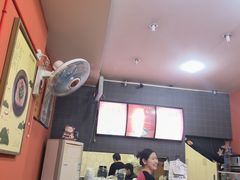 -左左香老潼关肉夹馍(龙山一路店)