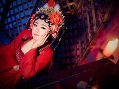 -九月鹰飞汉服摄影工作室