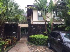 -三亚亚龙湾五号度假别墅酒店