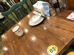 -清真·玛丽亚新疆菜主题餐厅(浙江中路店)