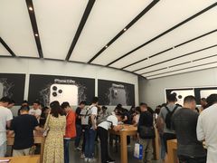 -Apple零售店(新街口店)