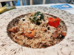 -露露家咖啡店