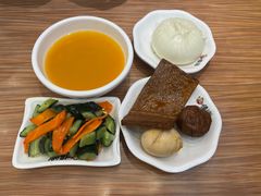 -顺溜·手工刀削面·黑金店(铜锣湾店)