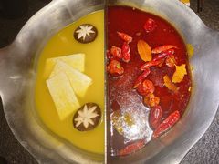 花胶鸡鸳鸯锅-湊湊火锅·茶憩(和平大悦城店)