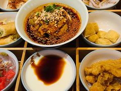 -芙蓉巷成都名小吃(丹尼斯2天地店)