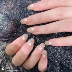 -Pink You美甲洗眉纹绣定制中心