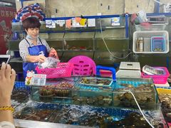 水产区-三亚新鸿港水果一级批发市场