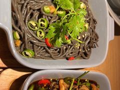 -蜜桃餐厅·伴山(绿宝广场店)