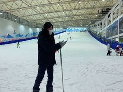 -乔波室内滑雪场