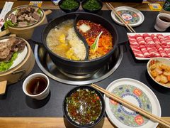 -沸炉重庆老火锅(军事博物馆店)