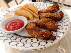 -必胜客(东大桥店)