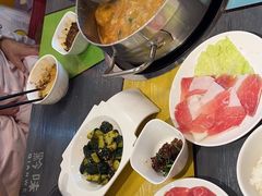 -四季喧黔味豆米火锅(万达广场店)