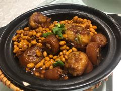 黄豆猪尾煲-阿英煲(凉城路店)
