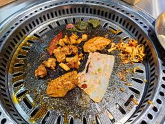 -马路牙子烧烤音乐酒馆(望京店)
