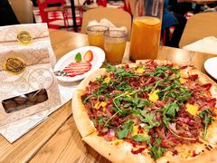 -城市大道红炉披萨烘焙坊