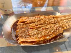 老式刷辣串-乐兔串工坊·炖肠(万达店)