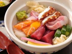 -小山日本料理(兴业太古汇店)