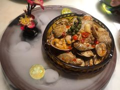 泰椒浸花甲-佬麻雀·剁椒鱼头(京基KK One店)