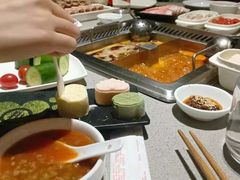 -海底捞火锅(新松江路店)