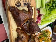 -杨家崴子碳缸烧烤(东三马路店)