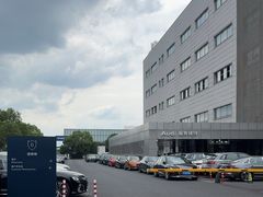-上海永达奥诚奥迪4S店(申江路店)