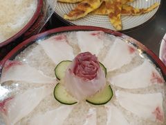 海鲩魚生片-鹤睦鱼生·啫啫煲·海鲜(保利百合店)