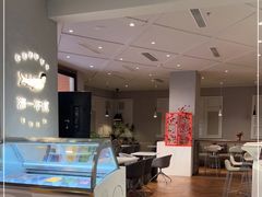 -潮一不贰·法式甜品·生日蛋糕·西式简餐(外滩店)