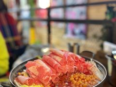 部队锅-MI WU FACTORY米屋美食工厂餐厅(绿地店)