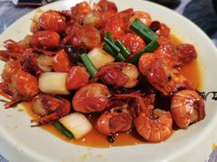 -巴厘龙虾·榜首油焖大虾(音乐学院·沿江酒馆店)