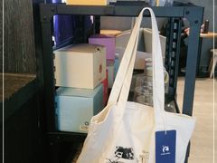-瑞幸咖啡(新世界中心店)