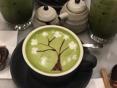 抹茶拿铁-Calia