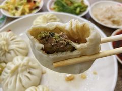 荠菜鲜肉包-津门张记包子铺(华昌道店)