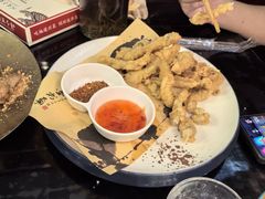 -川流不息·地道川菜·小龙虾(松东路店)