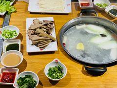 御膳羊脑滋补火锅-炑羊香烤全羊(西三旗店)