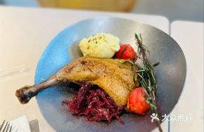 Italian-Style Pan-Seared Duck Leg