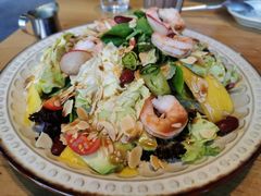 芒果鲜虾牛油果沙拉-五感食喜(南城店)