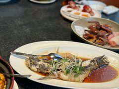 -蝴蝶里·粤菜·点心(滨江龙湖店)