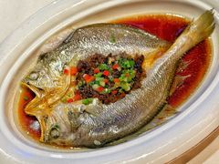 潮州菜脯蒸小黄鱼-谦默府· 现代潮粤菜(外滩店)
