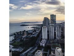 -青岛五四广场海景美仑国际公寓酒店
