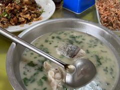 雪野鱼头汤-雪湖煜辰鱼头老店(雪野湖店)
