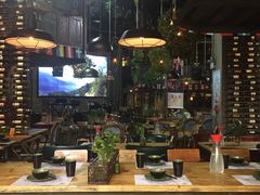 -胡桃里乐队酒馆(鎏嘉码头店)